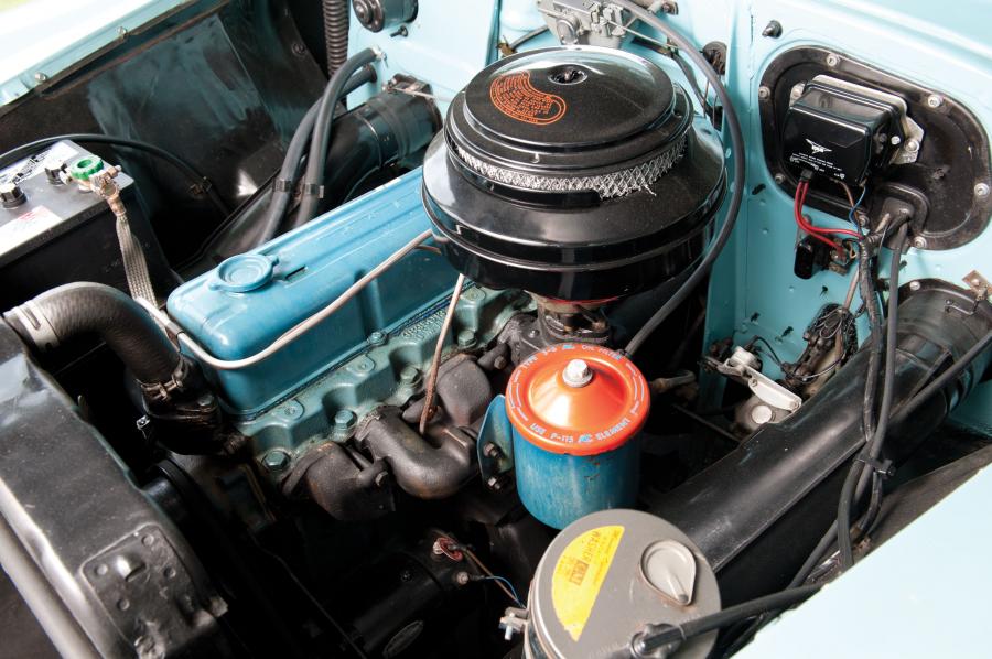  Chevrolet Bel Air Sport Coupe 1954 года  (фото 40 из 67)